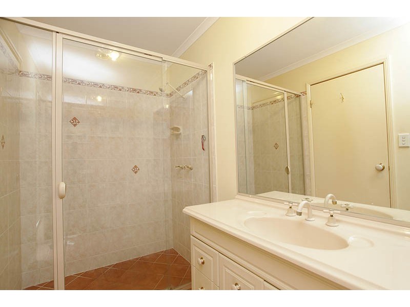 16 Windsor Street, Alexandra Hills QLD 4161