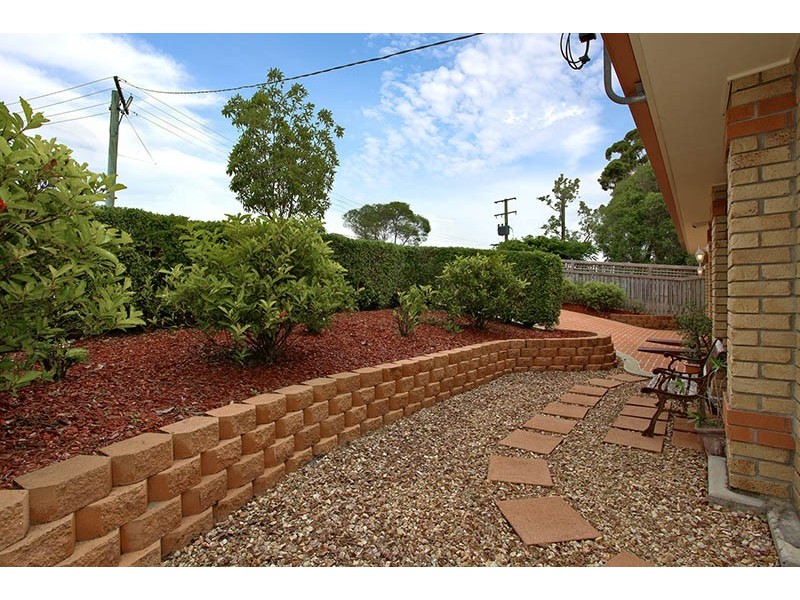 16 Windsor Street, Alexandra Hills QLD 4161