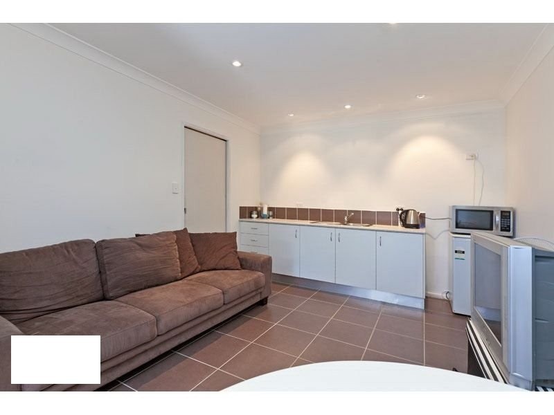 64 Lawn Terrace, Capalaba QLD 4157