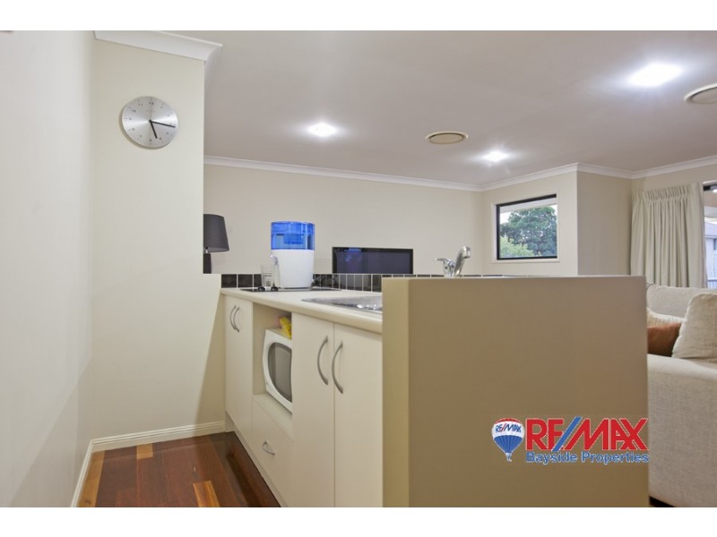 84 Penzance Drive, Redland Bay QLD 4165