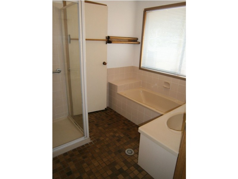 3 Eden Court, Cleveland QLD 4163