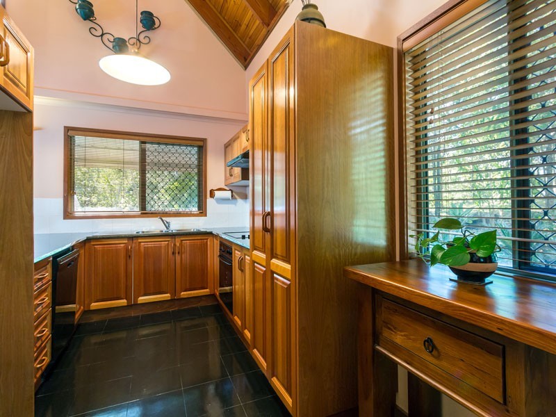 20 Brushbox Ct, Mount Cotton QLD 4165