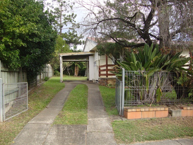 33 Collingwood Rd, Birkdale QLD 4159