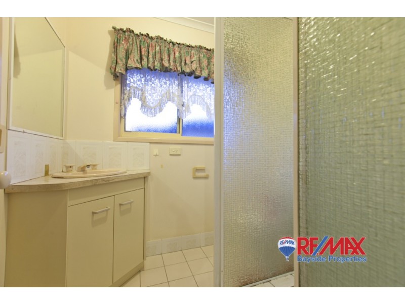 8 Rosewood Street, Birkdale QLD 4159