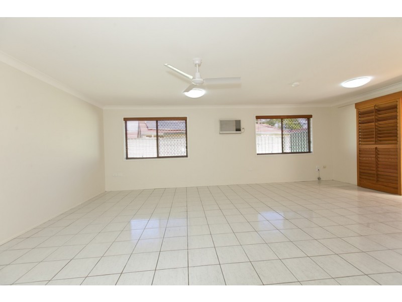 18 Sycamore Parade, Victoria Point QLD 4165