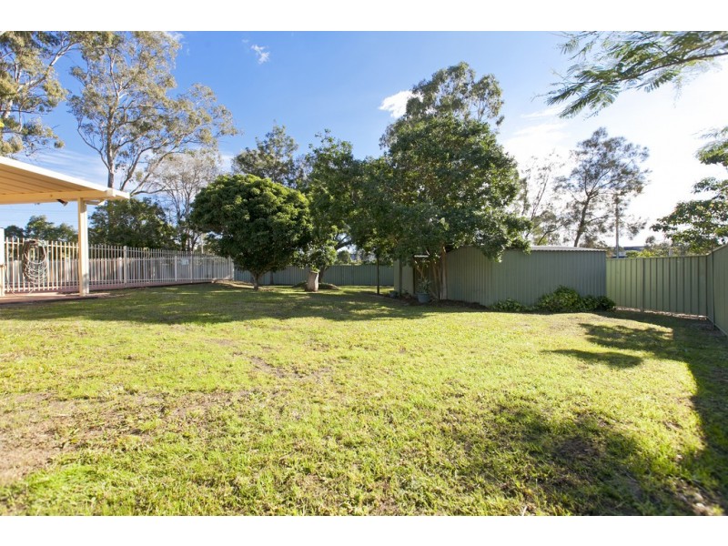 18 Sycamore Parade, Victoria Point QLD 4165