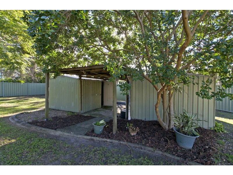 18 Sycamore Parade, Victoria Point QLD 4165