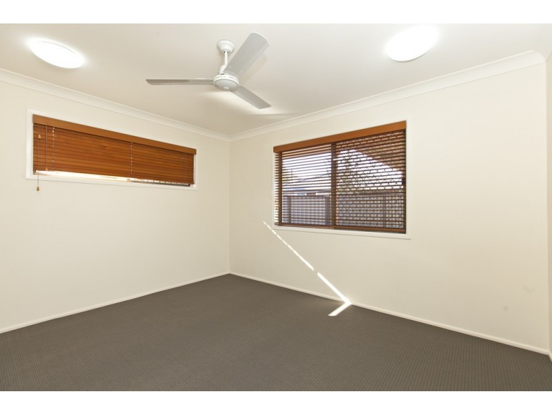 18 Sycamore Parade, Victoria Point QLD 4165