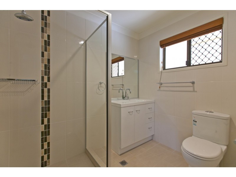 18 Sycamore Parade, Victoria Point QLD 4165