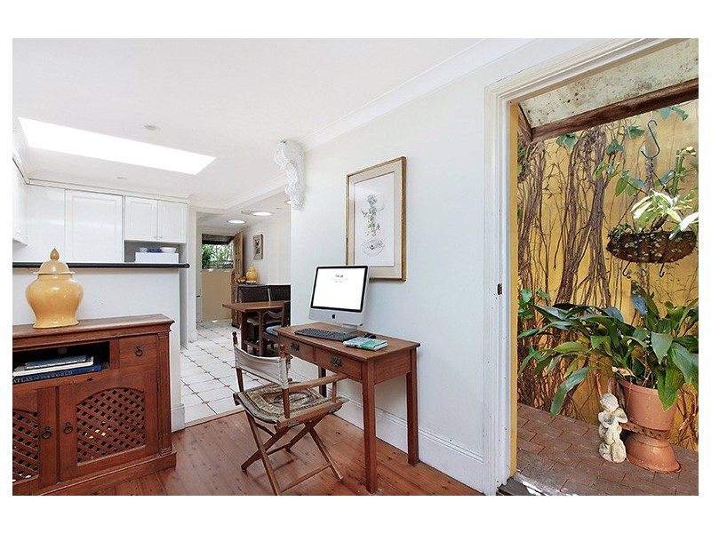 106 Hordern Street, Newtown NSW 2042