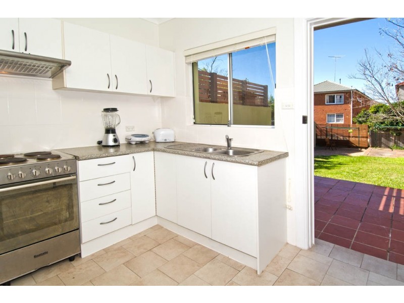 2/117 Brook Street, Coogee NSW 2034