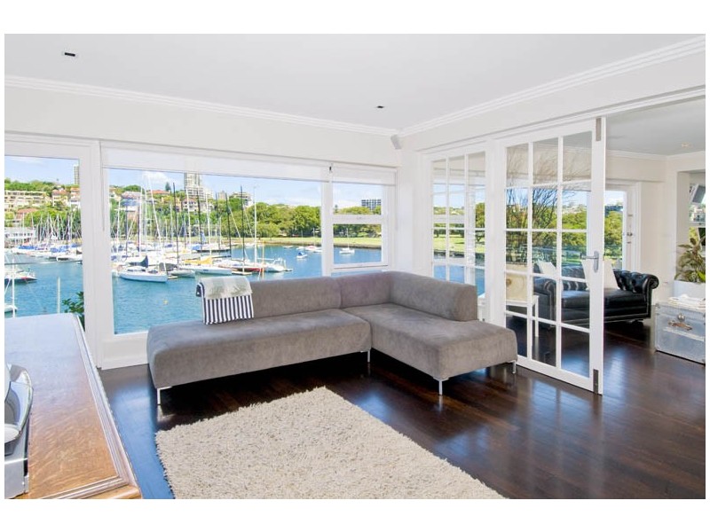 9/3 Elizabeth Bay Crescent, Elizabeth Bay NSW 2011