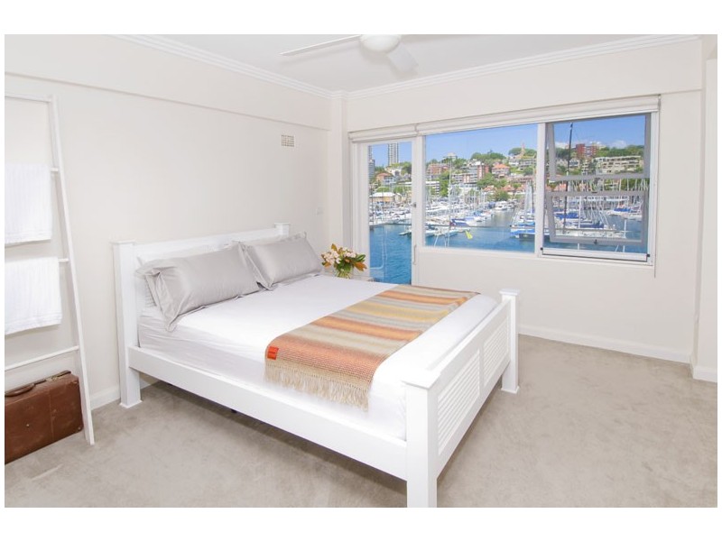 9/3 Elizabeth Bay Crescent, Elizabeth Bay NSW 2011