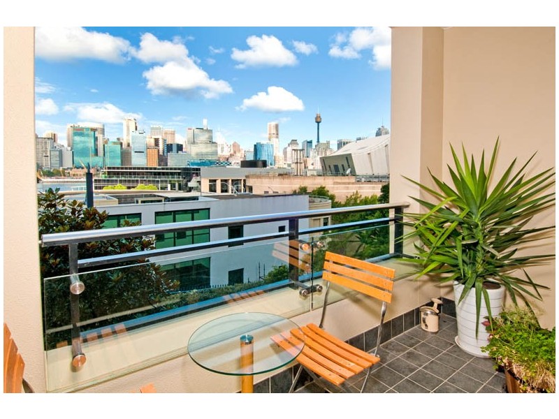 402B/24 Point Street, Pyrmont NSW 2009