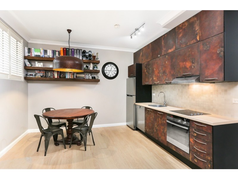 2/19 Forbes Street, Woolloomooloo NSW 2011