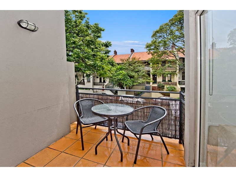 8/84 Mclachlan Ave, Darlinghurst NSW 2010