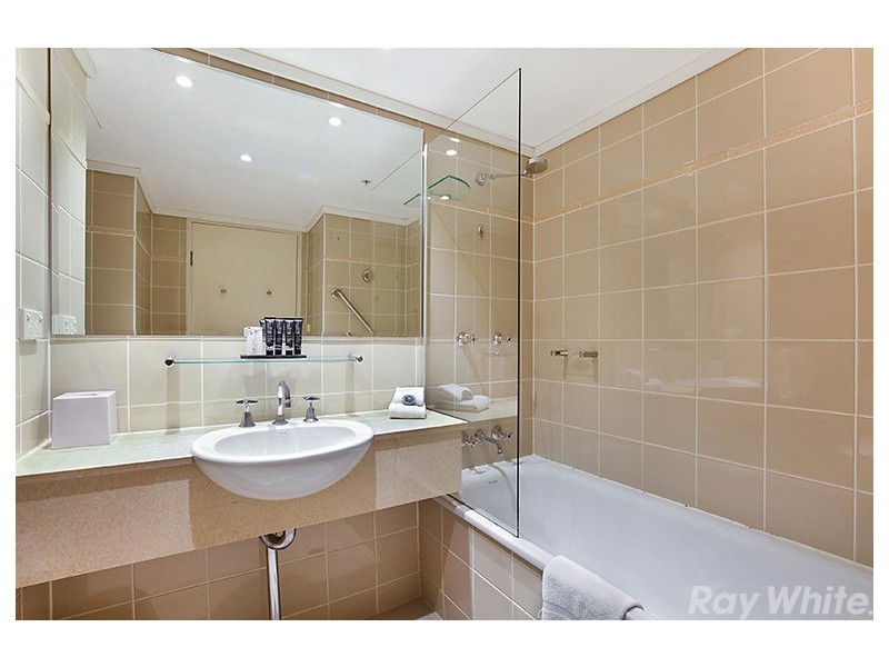 913/10 Brown Street, Chatswood NSW 2067