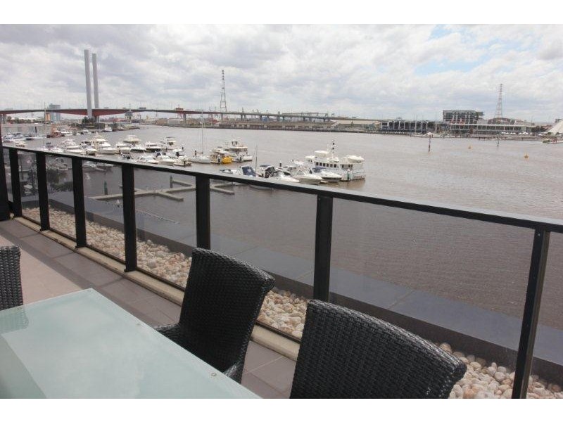42/55 VICTORIA HARBOUR PROMENADE, Docklands VIC 3008