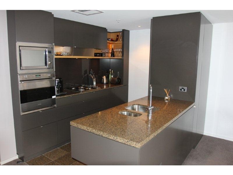 42/55 VICTORIA HARBOUR PROMENADE, Docklands VIC 3008
