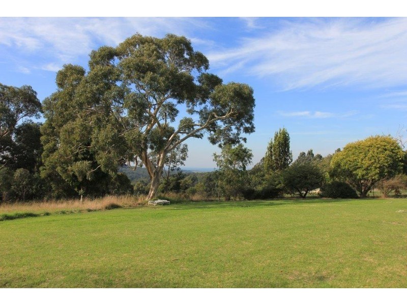 10 Hillcrest Road, Shoreham VIC 3916