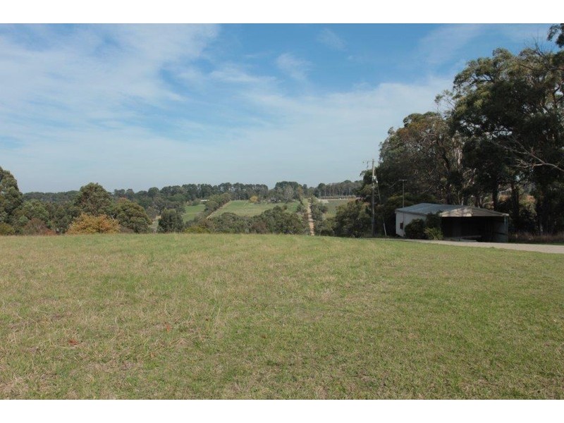 10 Hillcrest Road, Shoreham VIC 3916
