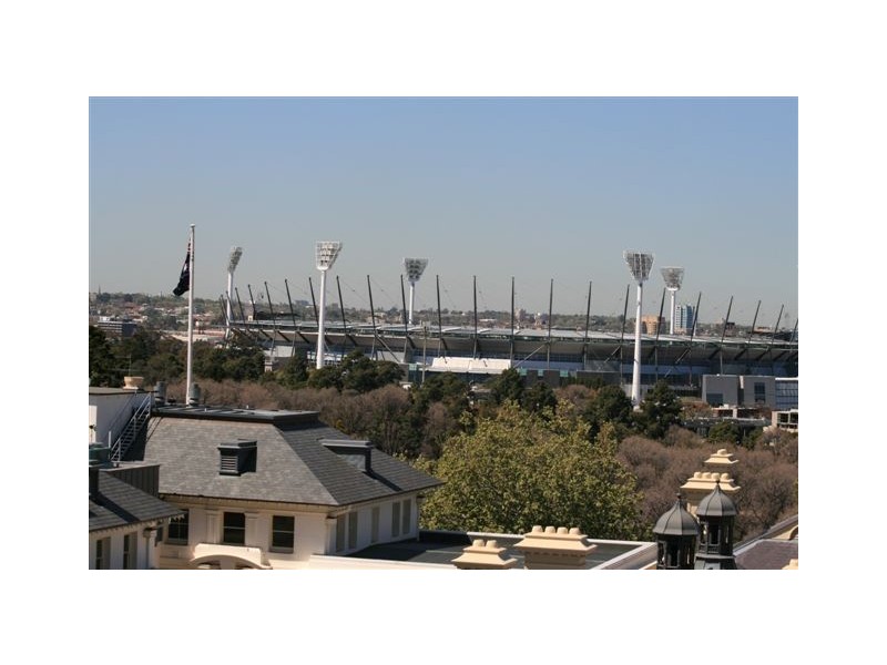 804/30 St Andrews Pl, East Melbourne VIC 3002