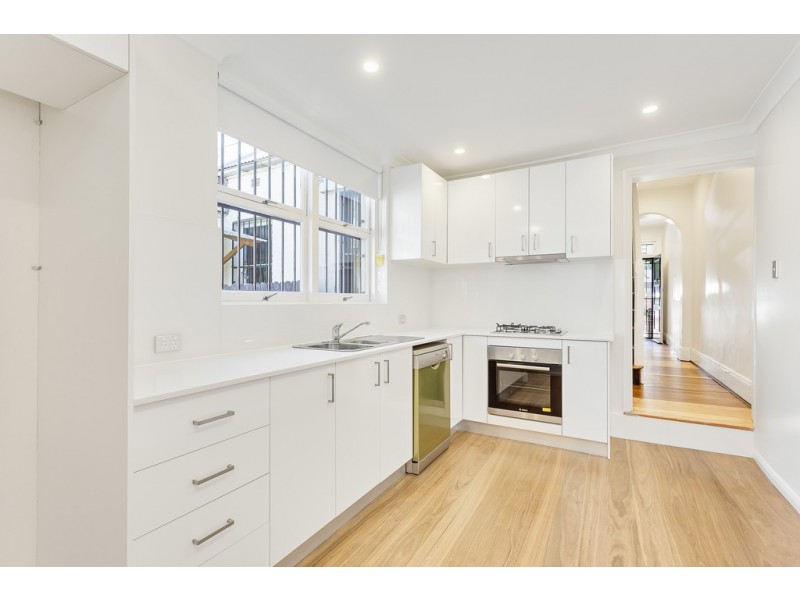 92 Lennox St, Newtown NSW 2042