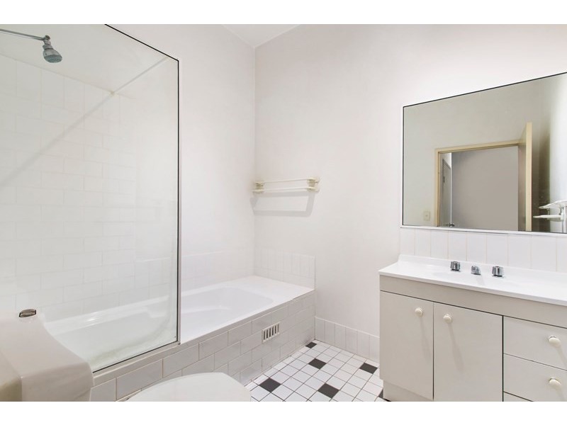 4/16-22 Australia Street, Camperdown NSW 2050