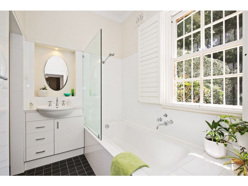 83 Camden Street, Enmore NSW 2042