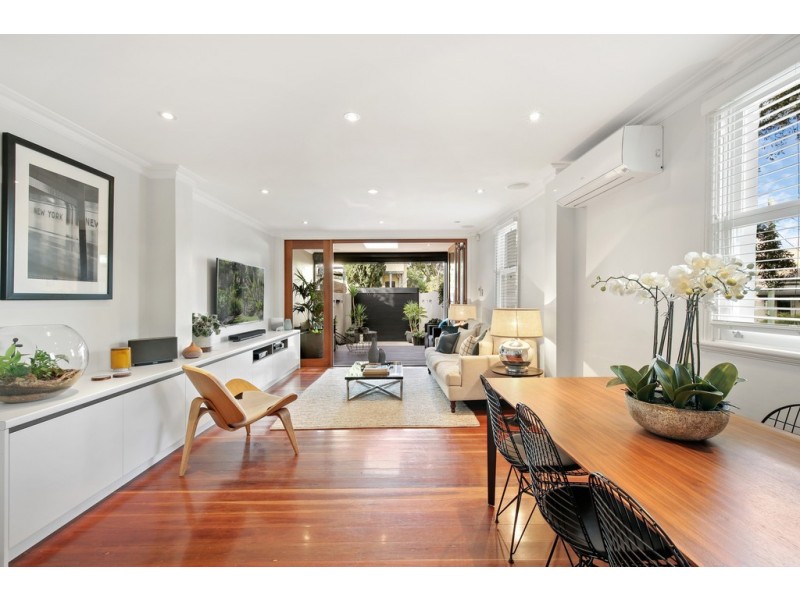 22 Pine Street, Newtown NSW 2042