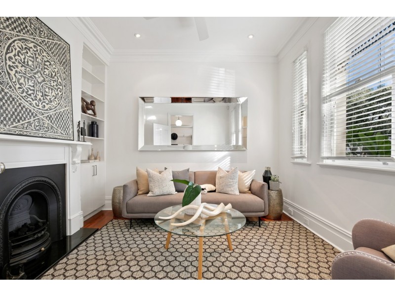 22 Pine Street, Newtown NSW 2042