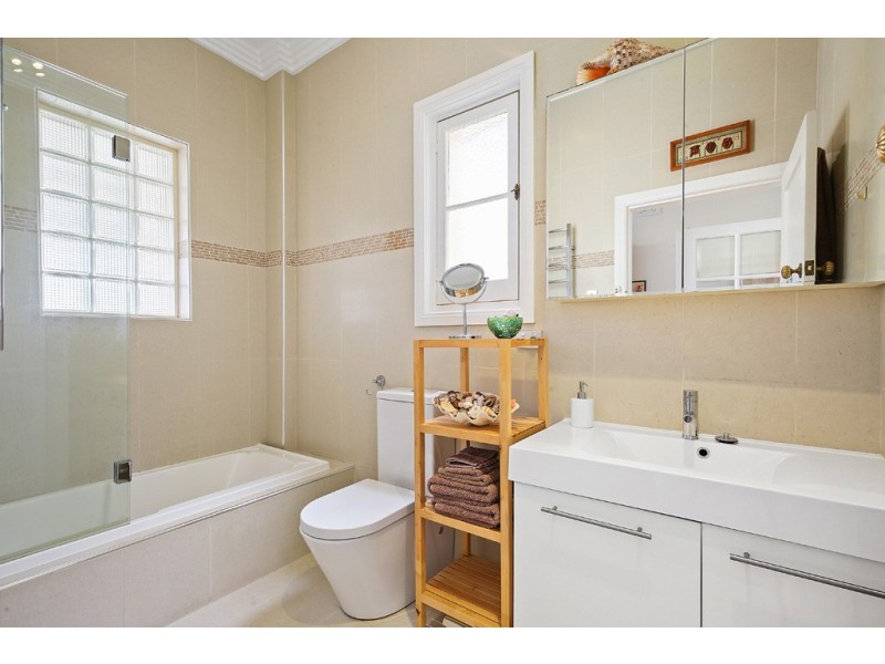 83 Albany Road, Stanmore NSW 2048