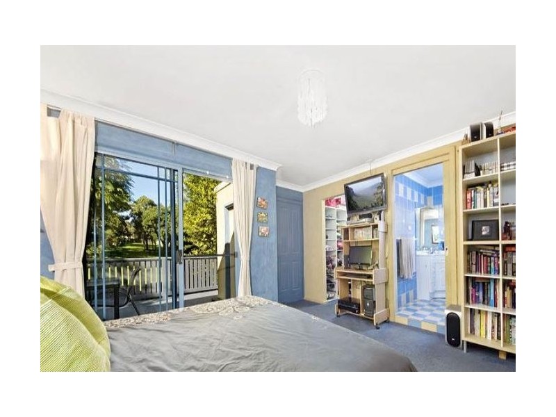 3 Walker Avenue, Peakhurst NSW 2210