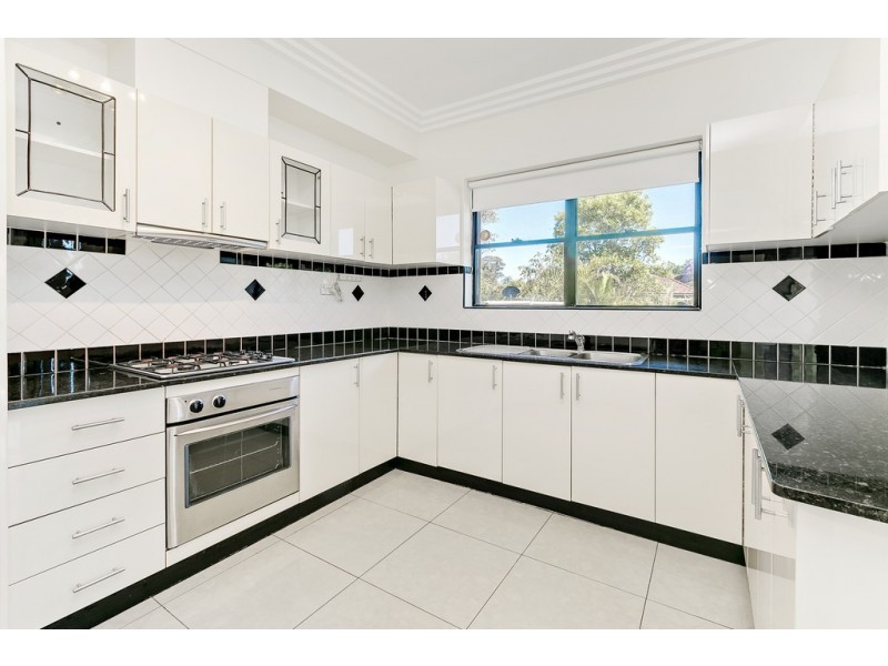 7A Frederick Ave, Beverly Hills NSW 2209