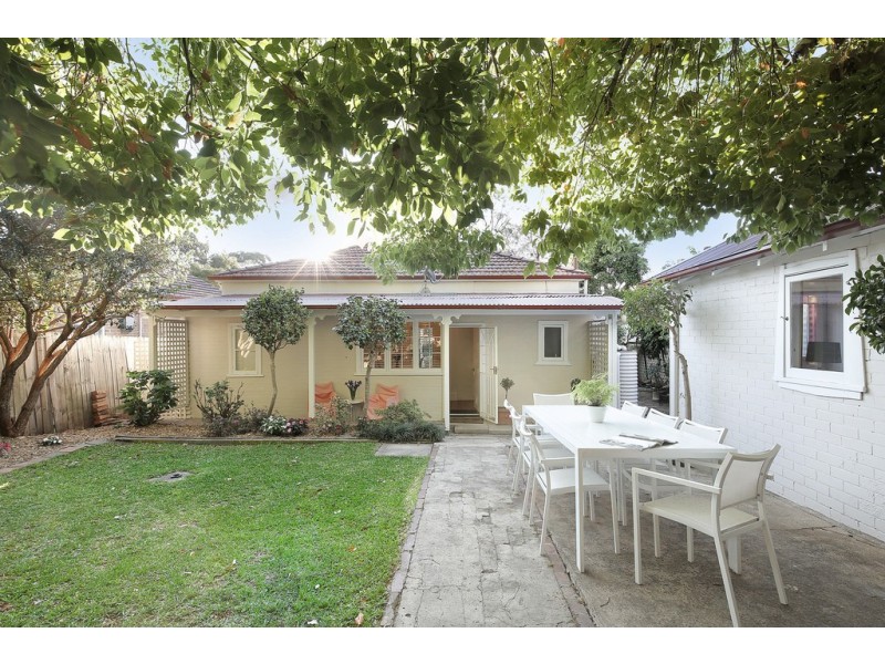 5 Browns Avenue, Enmore NSW 2042