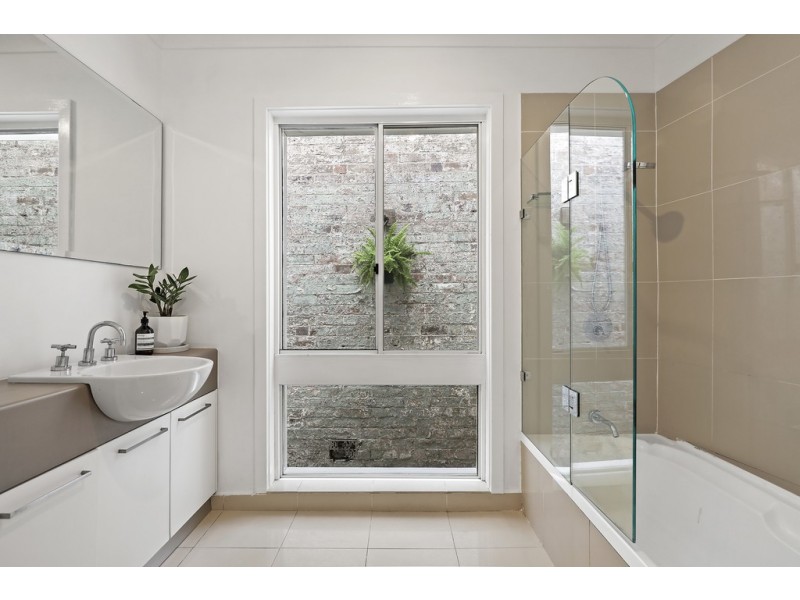 103 Wilson Street, Newtown NSW 2042