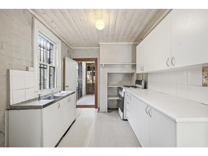 37 Calder Road, Darlington NSW 2008