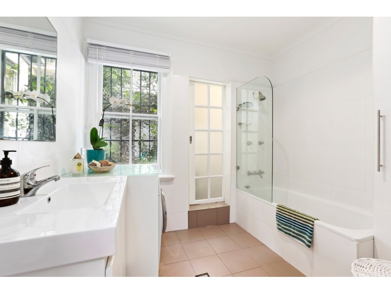 6 Bennett Street, Newtown NSW 2042