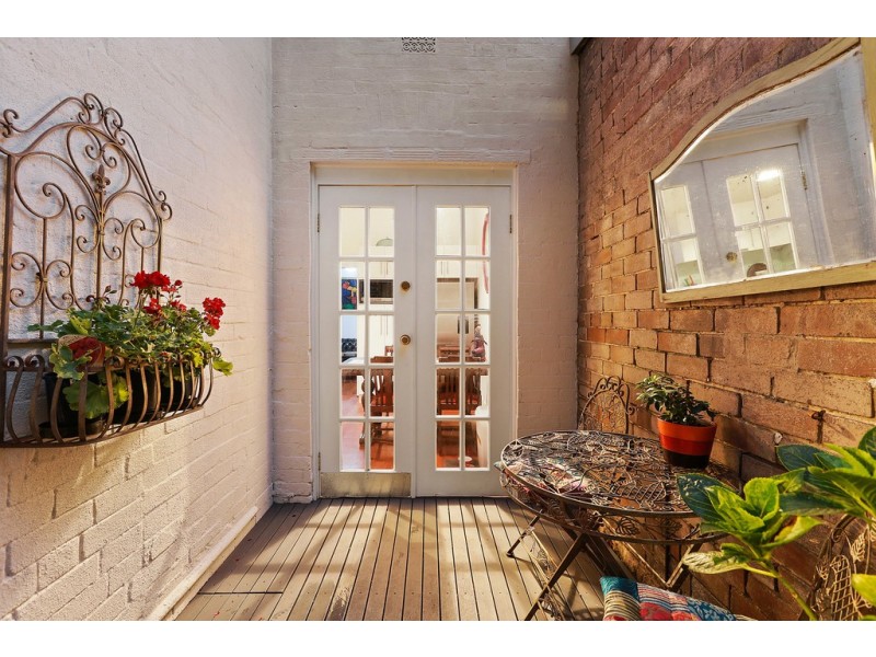 6 Bennett Street, Newtown NSW 2042