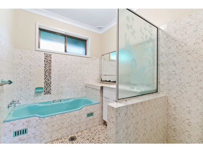 615 Bringelly Road, Rossmore NSW 2557