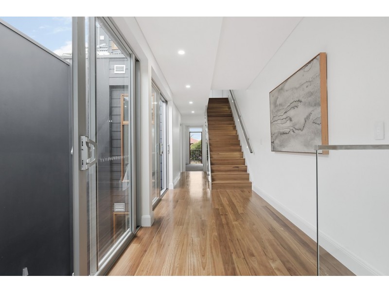 20 Cambridge Street, Enmore NSW 2042