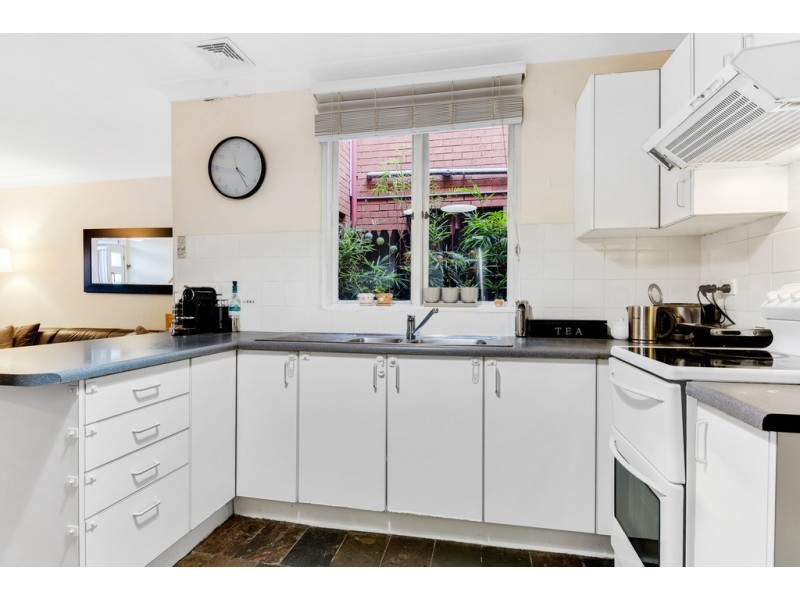 244 Mitchell Road, Alexandria NSW 2015