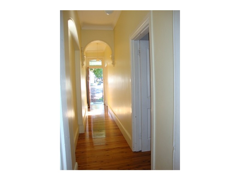 47 Leamington Avenue, Newtown NSW 2042