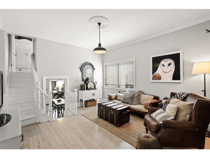 35 Pine Street, Newtown NSW 2042