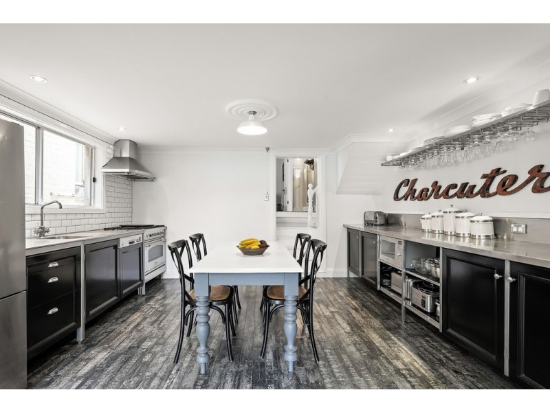 35 Pine Street, Newtown NSW 2042