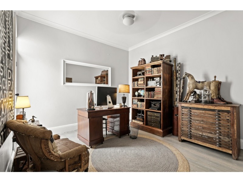 35 Pine Street, Newtown NSW 2042