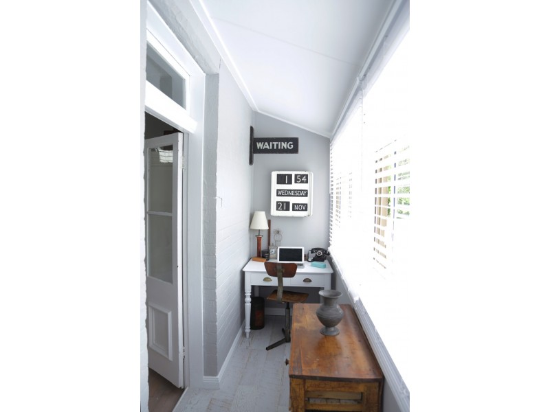 35 Pine Street, Newtown NSW 2042