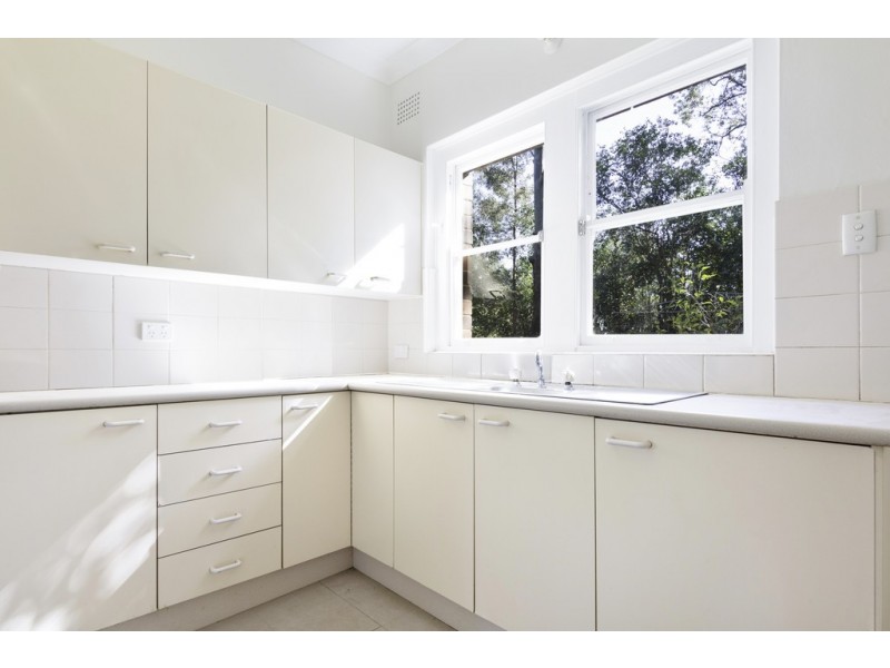 15 Eastbourne Avenue, Wahroonga NSW 2076