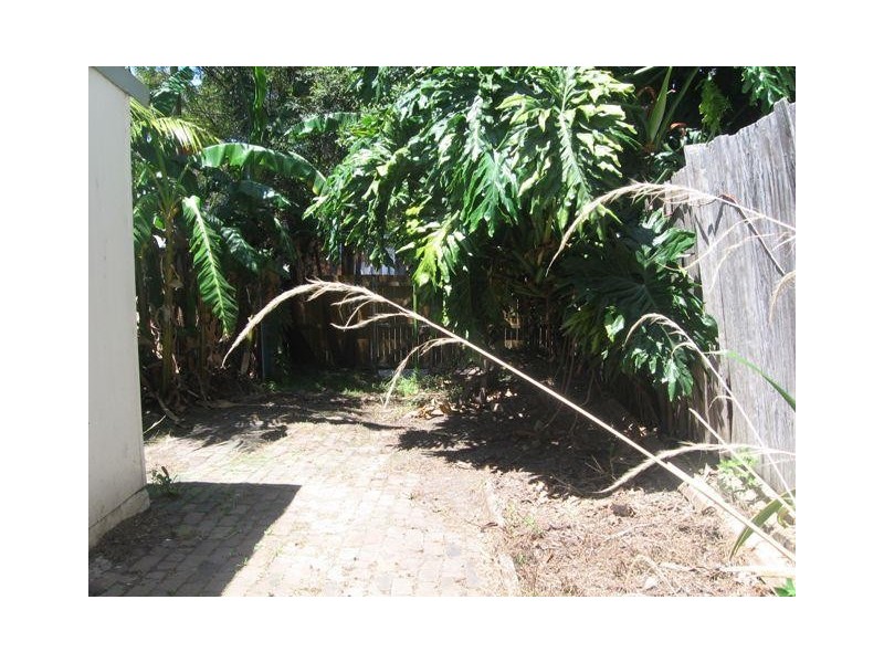 100 Lennox Street, Newtown NSW 2042