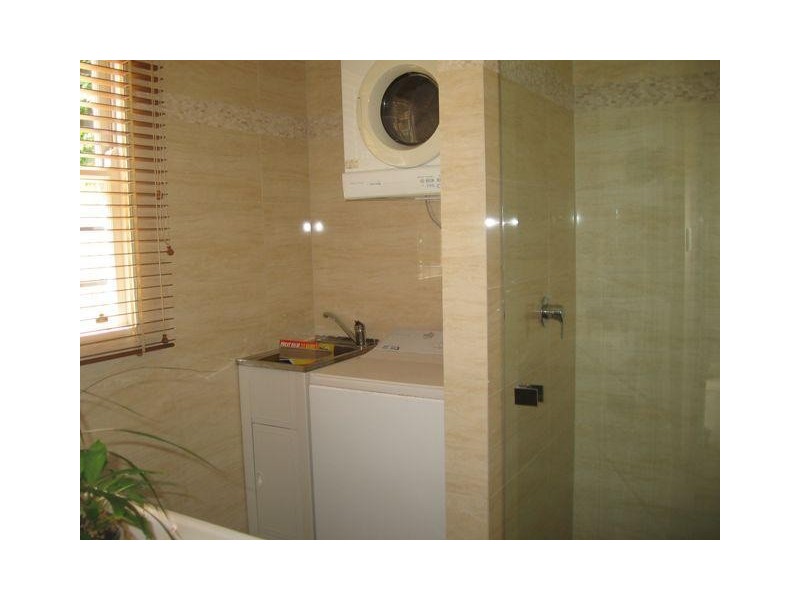 35 Phillip Street, Newtown NSW 2042